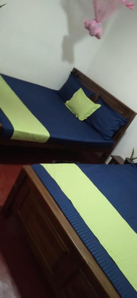 Impress Holiday Home อนุราธปุระ ภายนอก รูปภาพ