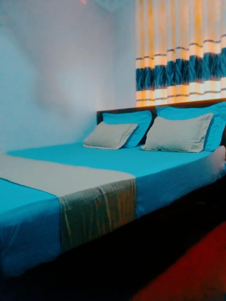 Impress Holiday Home อนุราธปุระ ภายนอก รูปภาพ