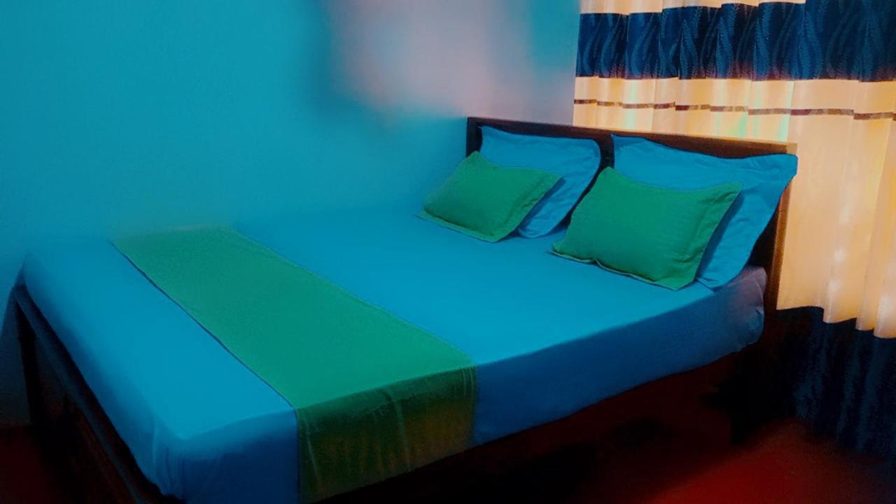 Impress Holiday Home อนุราธปุระ ภายนอก รูปภาพ